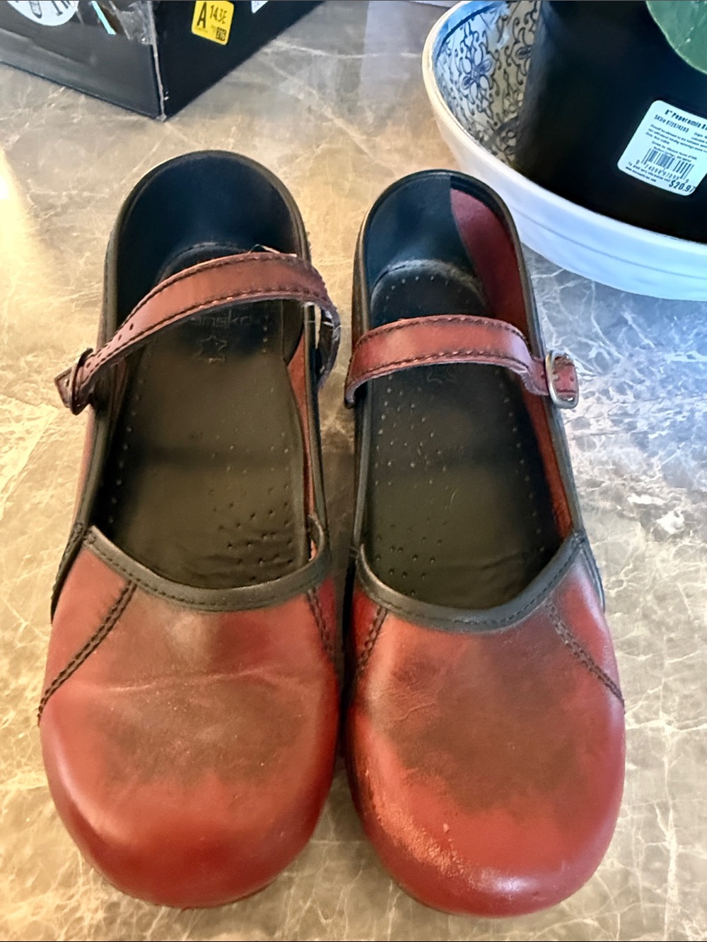 Dansko clogs - Picture 3 of 5